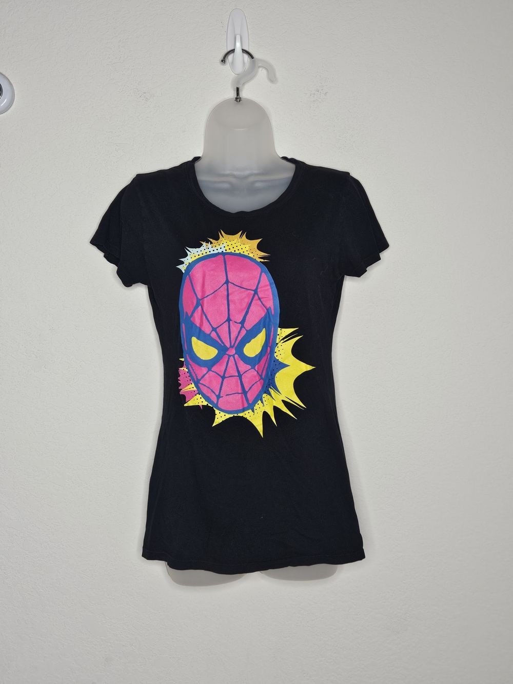 Marvel Spider-Man Neon Graphic Tee Black Short Sleeve Size M